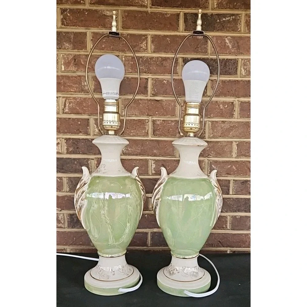 Set Of Vintage Martha and George Washington Table‎ Lamp Bases, Gilded Colonial